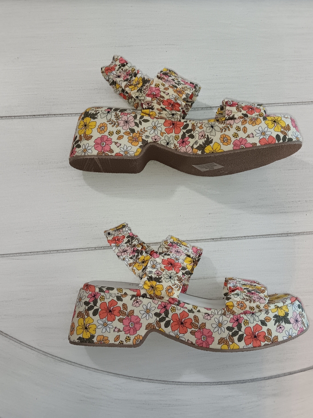 Coconuts by Matisse Jean Floral Platform Sandals in White, Pink, Yellow